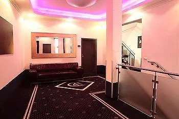 Cult Frankfurt Hotel 4*