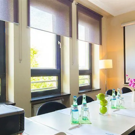 Cult Frankfurt 4*