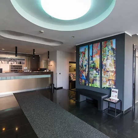 Cult Frankfurt Hotel