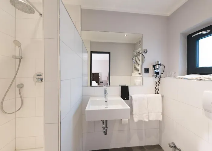 Cult Frankfurt Hotel 4*