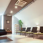 Cult Frankfurt Hotel 4*