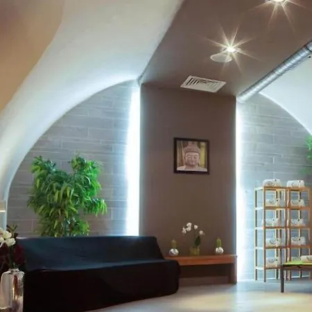 Cult Frankfurt 4*