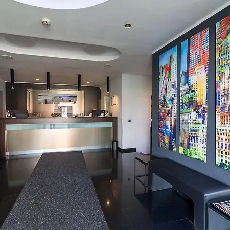 Hotel Cult Frankfurt 4*