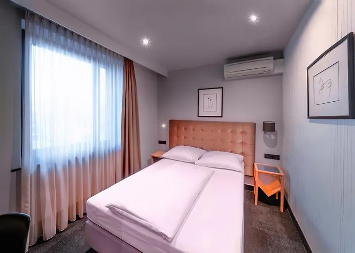 Cult Frankfurt 4* Frankfurt am Main