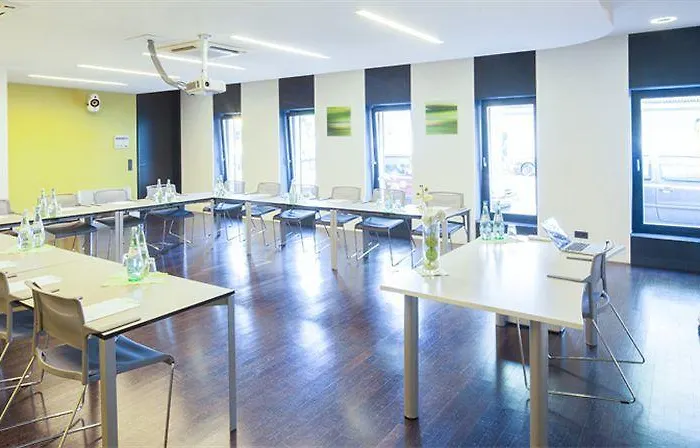 Cult Frankfurt Hotel