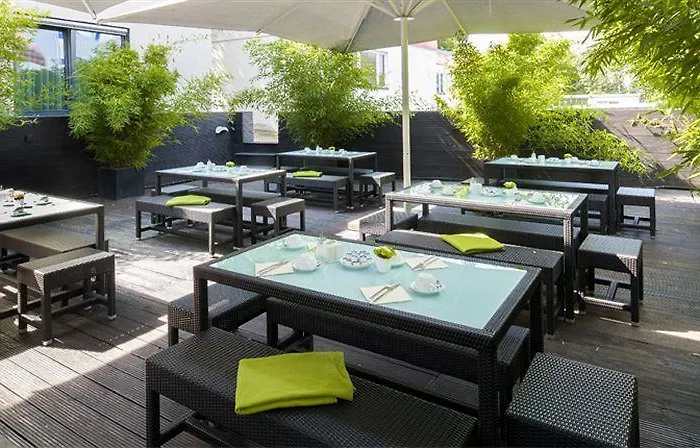 Cult Frankfurt Hotel 4*