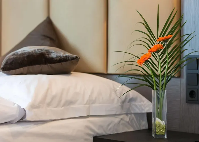 Szálloda Cult Frankfurt 4*