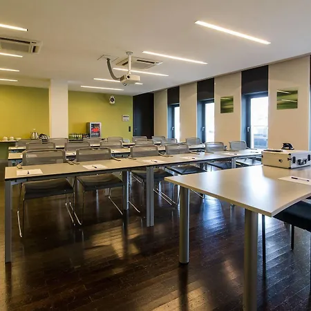 Cult Frankfurt 4* Francoforte sul Meno
